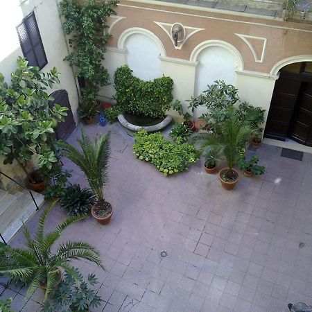 San Daniele Bundi House Hotel โรม ภายนอก รูปภาพ